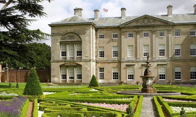 Sledmere House